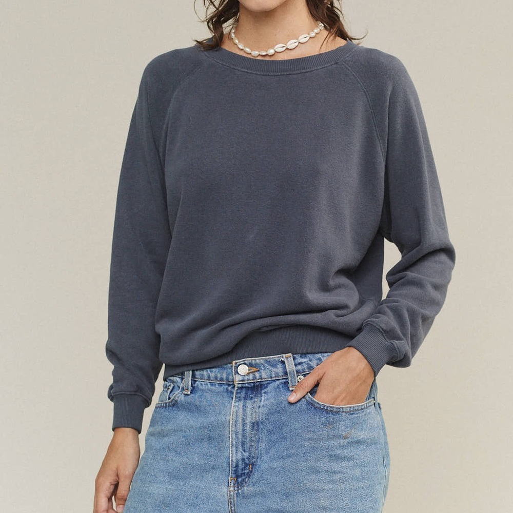 NWT Jungmaven Bonfire Raglan Sweatshirt in Light Gray